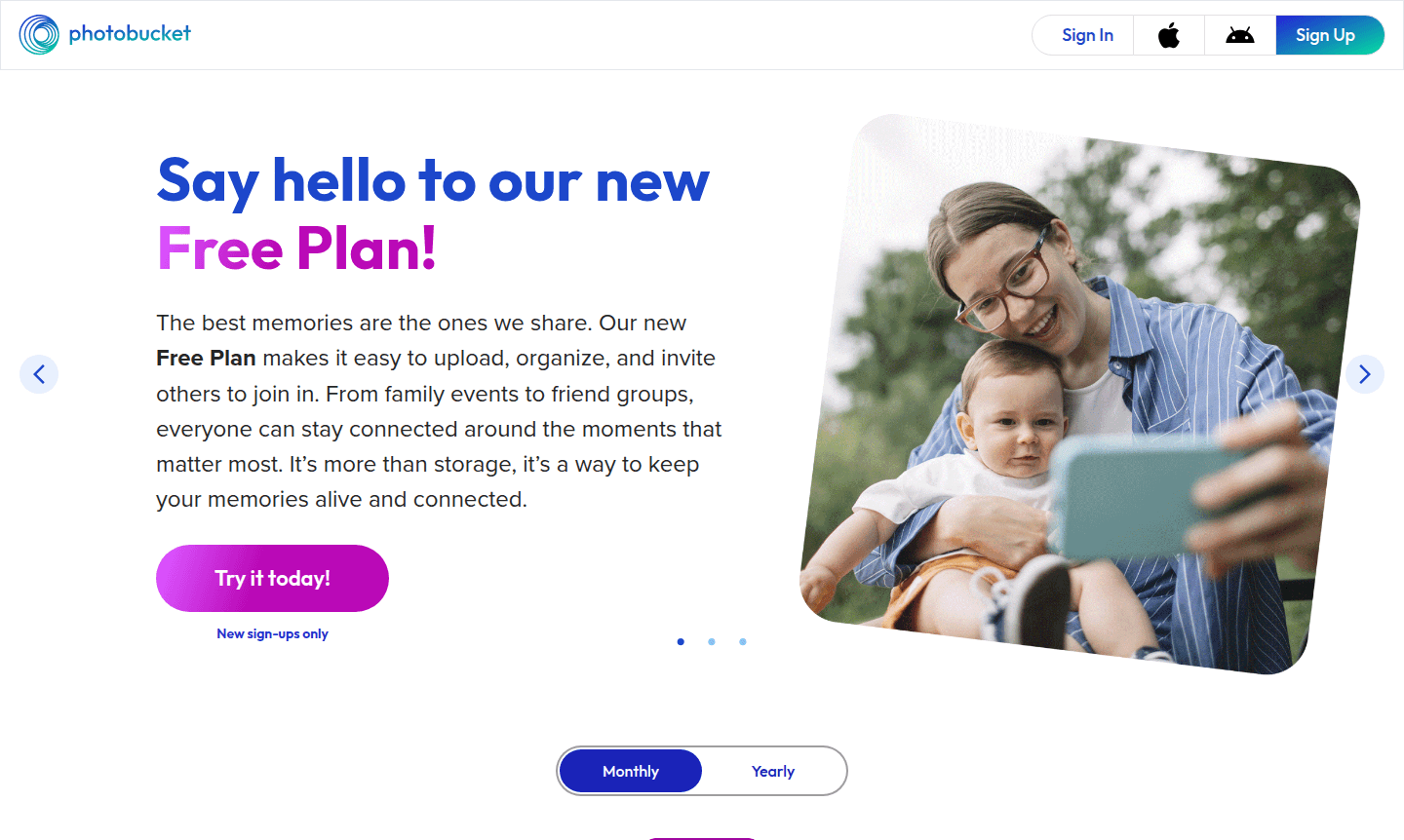 Photobucket interface showing photo albums and sharing options