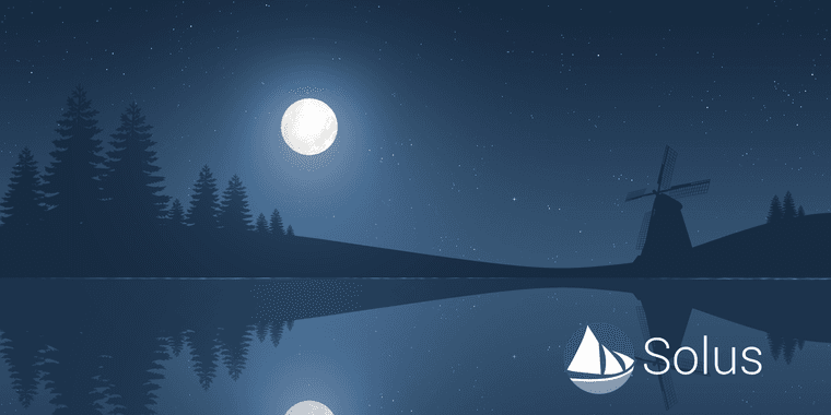 Solus 4.8 Linux desktop showing Budgie interface with updated applications